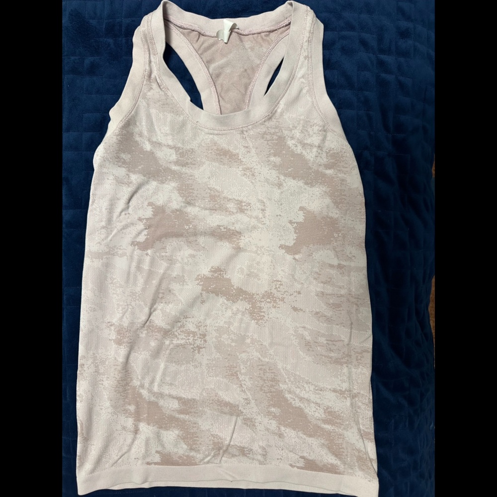 Athleta Momentum Pink Camo Seamless Stretch Racerback Tank Top